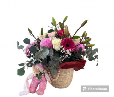 Welcome Baby Basket - A perfect gift to welcome and congratulate the happy arrival of baby girl.

A beautiful selection of premium flowers arranged in a funky basket. Includes a special toy with a blankie.

We can also do it in Blues and white or any other colour you prefer.